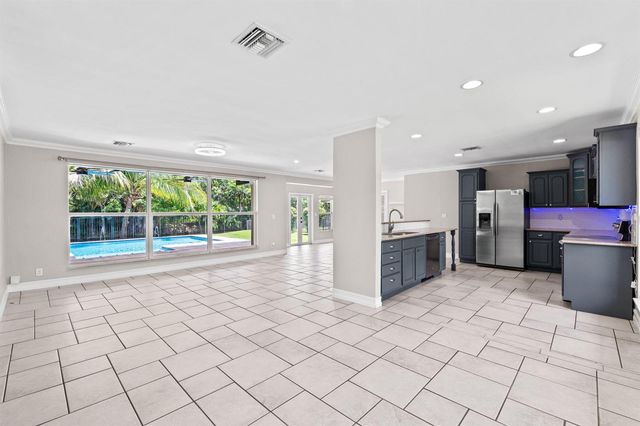 9200 SW 51st Place, Cooper City, FL 33328
