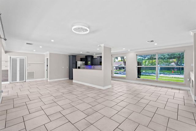 9200 SW 51st Place, Cooper City, FL 33328
