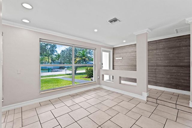 9200 SW 51st Place, Cooper City, FL 33328