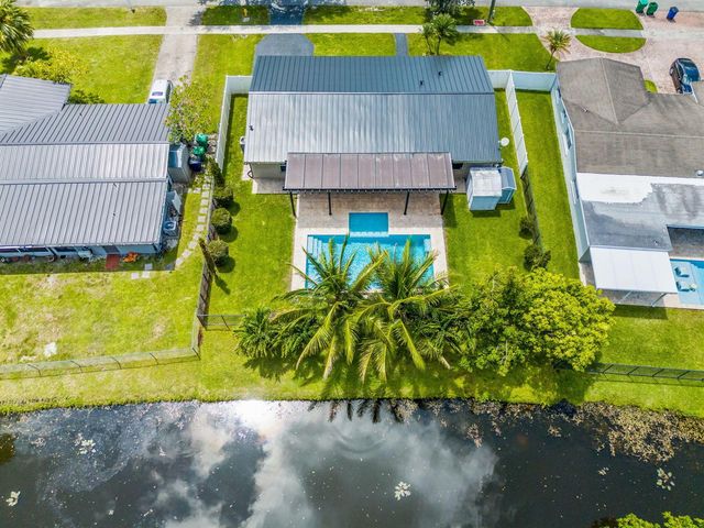 9200 SW 51st Place, Cooper City, FL 33328