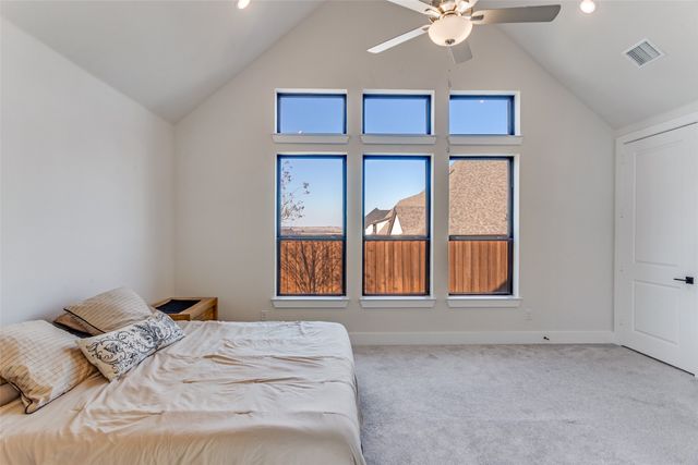 14440 Overlook Park Drive, Fort Worth, TX 76008