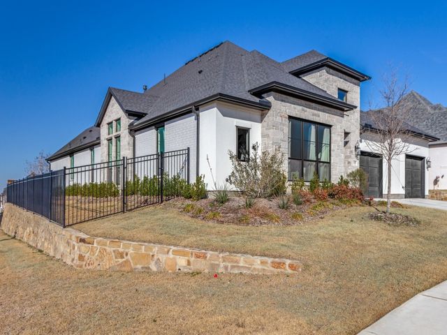 14440 Overlook Park Drive, Fort Worth, TX 76008