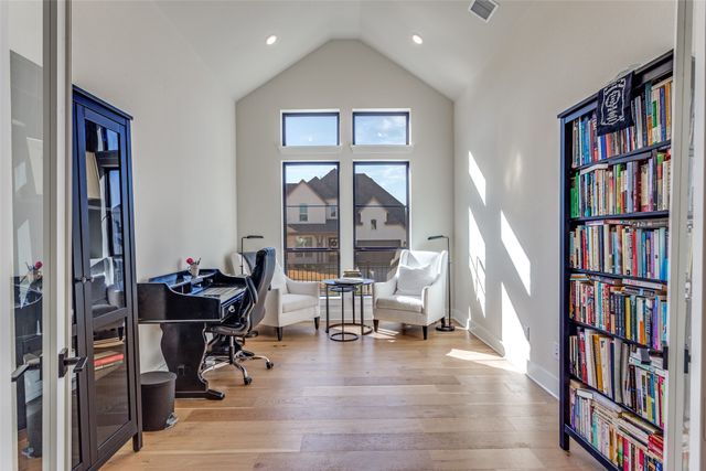 14440 Overlook Park Drive, Fort Worth, TX 76008