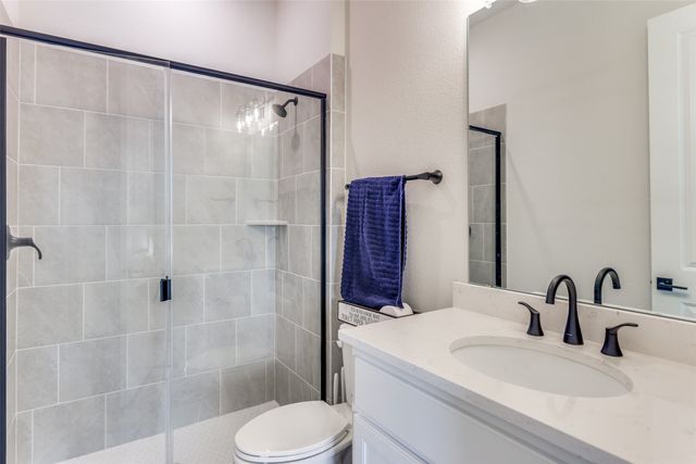 14440 Overlook Park Drive, Fort Worth, TX 76008