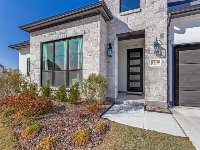 14440 Overlook Park Drive, Fort Worth, TX 76008