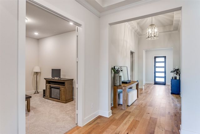 14440 Overlook Park Drive, Fort Worth, TX 76008