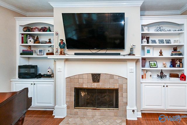 1102 Vines Drive NE, Hartselle, AL 35640