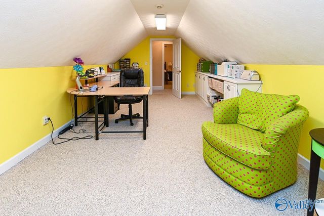 1102 Vines Drive NE, Hartselle, AL 35640