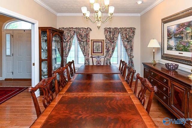 1102 Vines Drive NE, Hartselle, AL 35640