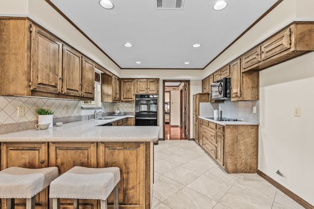 1508 Faringdon Drive, Plano, TX 75075