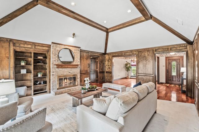 1508 Faringdon Drive, Plano, TX 75075