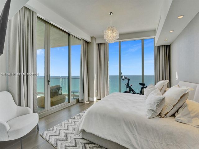 17901 COLLINS 2301, Sunny Isles Beach, FL 33160