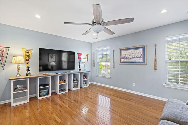 3101 Sonja Way, Mount Pleasant, SC 29466