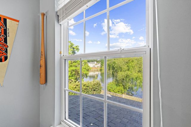 3101 Sonja Way, Mount Pleasant, SC 29466
