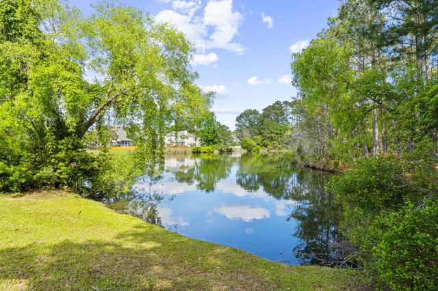 3101 Sonja Way, Mount Pleasant, SC 29466