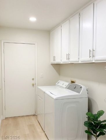 277 Fairbrook Drive, Henderson, NV 89074