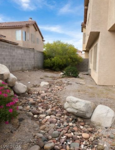 277 Fairbrook Drive, Henderson, NV 89074