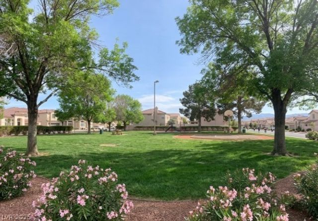 277 Fairbrook Drive, Henderson, NV 89074