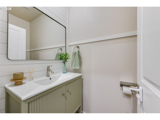 2617 Ne 115TH Pl, Vancouver, WA 98684