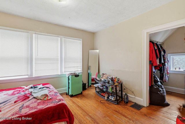 116 N 44th St, Louisville, KY 40212