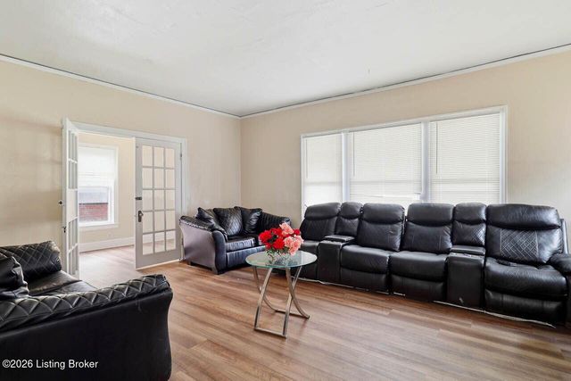 116 N 44th St, Louisville, KY 40212