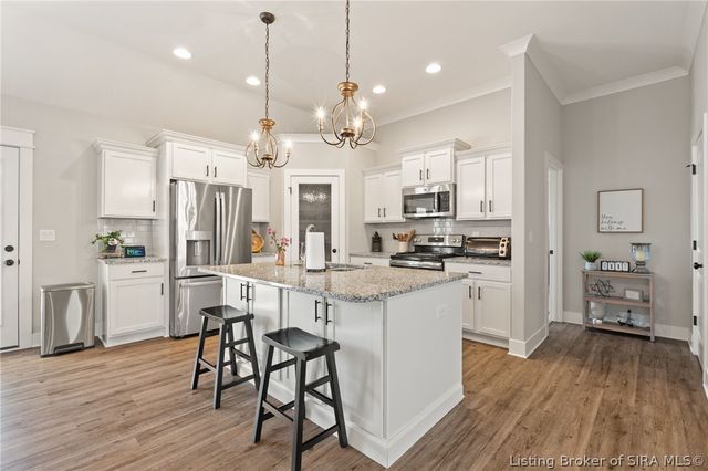 7205 Sunnybrook Court, Charlestown, IN 47111