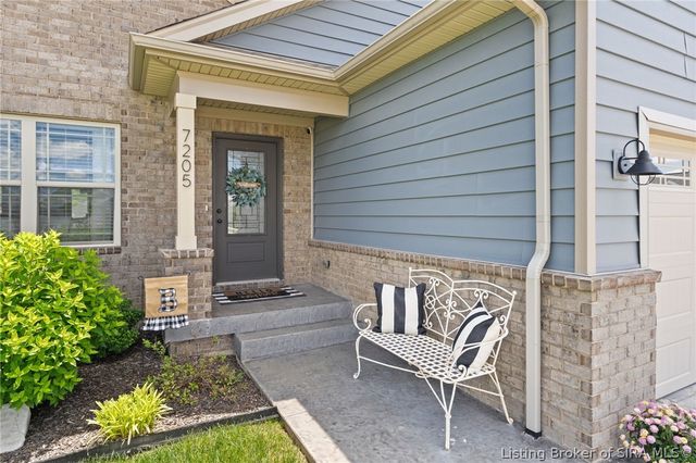 7205 Sunnybrook Court, Charlestown, IN 47111
