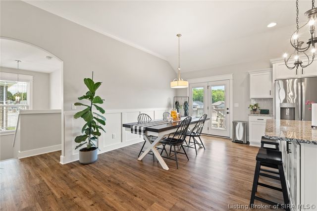 7205 Sunnybrook Court, Charlestown, IN 47111