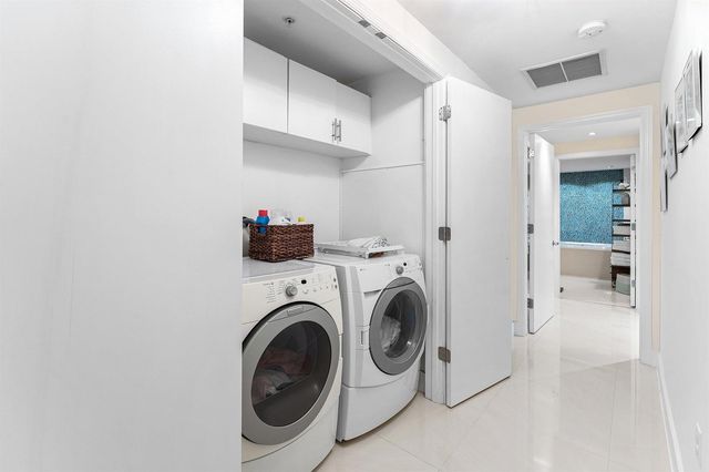 155 S Ocean Avenue 303, Palm Beach Shores, FL 33404