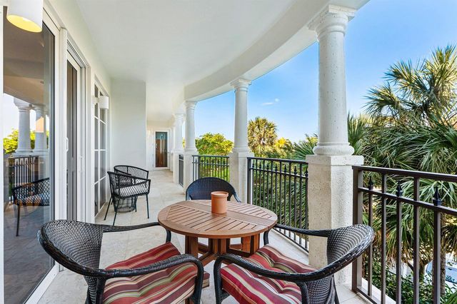 155 S Ocean Avenue 303, Palm Beach Shores, FL 33404