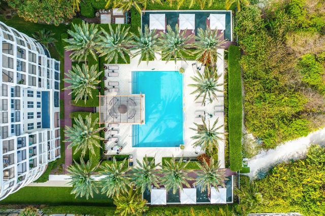 155 S Ocean Avenue 303, Palm Beach Shores, FL 33404
