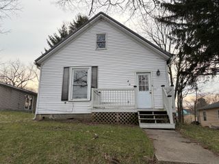 404 N Troy Street 404 N Troy Street, Bellefontaine, OH 43311