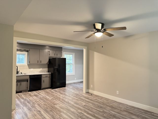 173 Inglewood Dr, Clarksville, TN 37040