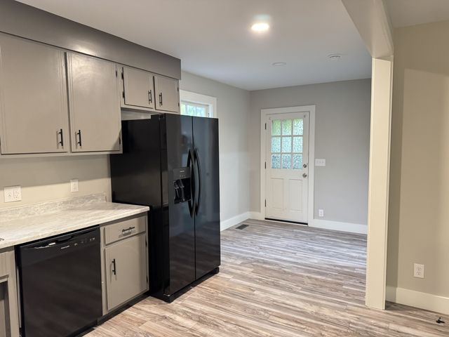 173 Inglewood Dr, Clarksville, TN 37040