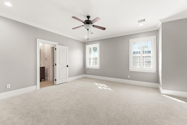 5637 Overbrook Lane, Houston, TX 77056