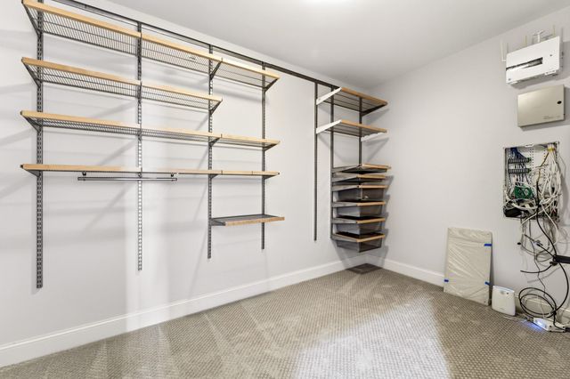 5637 Overbrook Lane, Houston, TX 77056