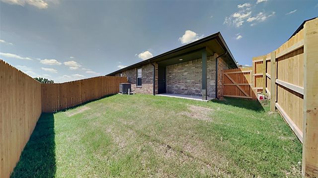 11207 Breckenridge Lane, Oklahoma City, OK 73114