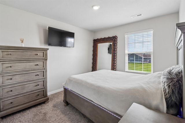 2705 SW 21st Circle, Ankeny, IA 50023