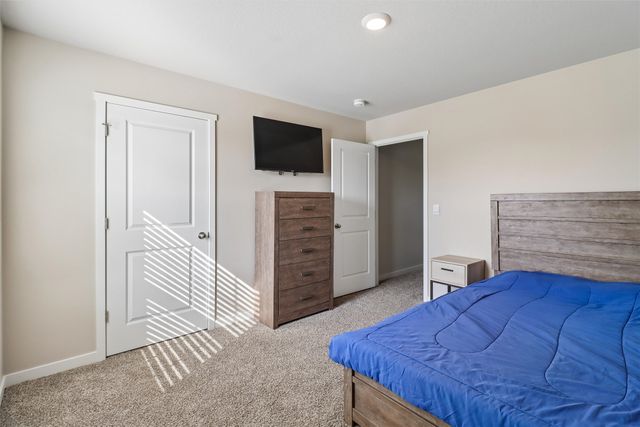 2705 SW 21st Circle, Ankeny, IA 50023