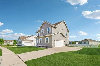 2705 SW 21st Circle, Ankeny, IA 50023