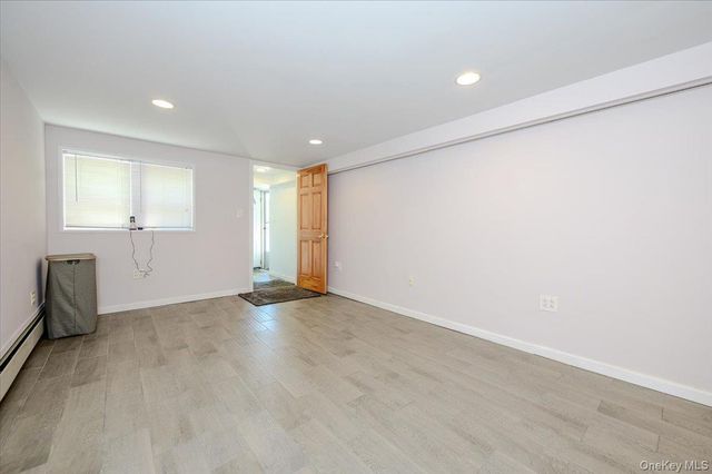2827 Philip Avenue, Bronx, NY 10465