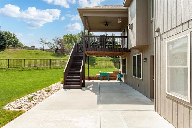 22908 E 41ST Terrace S, Blue Springs, MO 64015