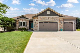 22908 E 41ST Terrace S, Blue Springs, MO 64015