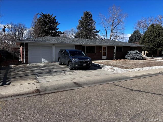 1837 Jewel Dr, Longmont, CO 80501