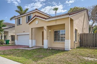 7451 SW 157th Ct, Miami, FL 33193