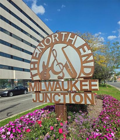 569 Melbourne Street, Detroit, MI 48202