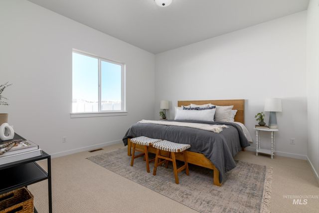 5200 W River Oaks Dr, Meridian, ID 83646