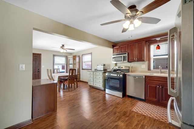 2643 Glenwood Street, Highland, IN 46322