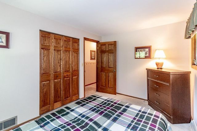 1903 LAWRENCE STREET, New London, WI 54961