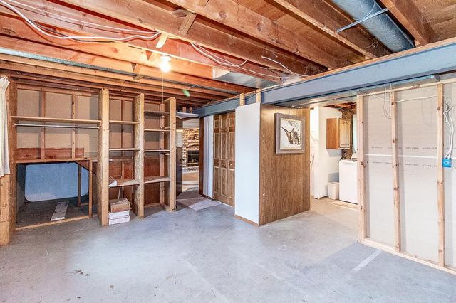 1903 LAWRENCE STREET, New London, WI 54961